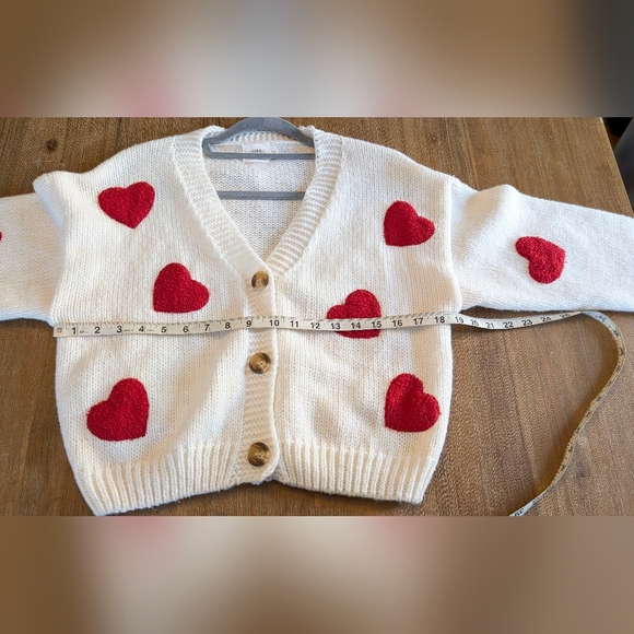 LUNA IVY 3D Heart White Cardigan Size S - Picture 10 of 13
